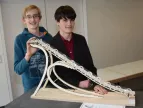Lennart und Linus mit ihrer Schanze Die Welle